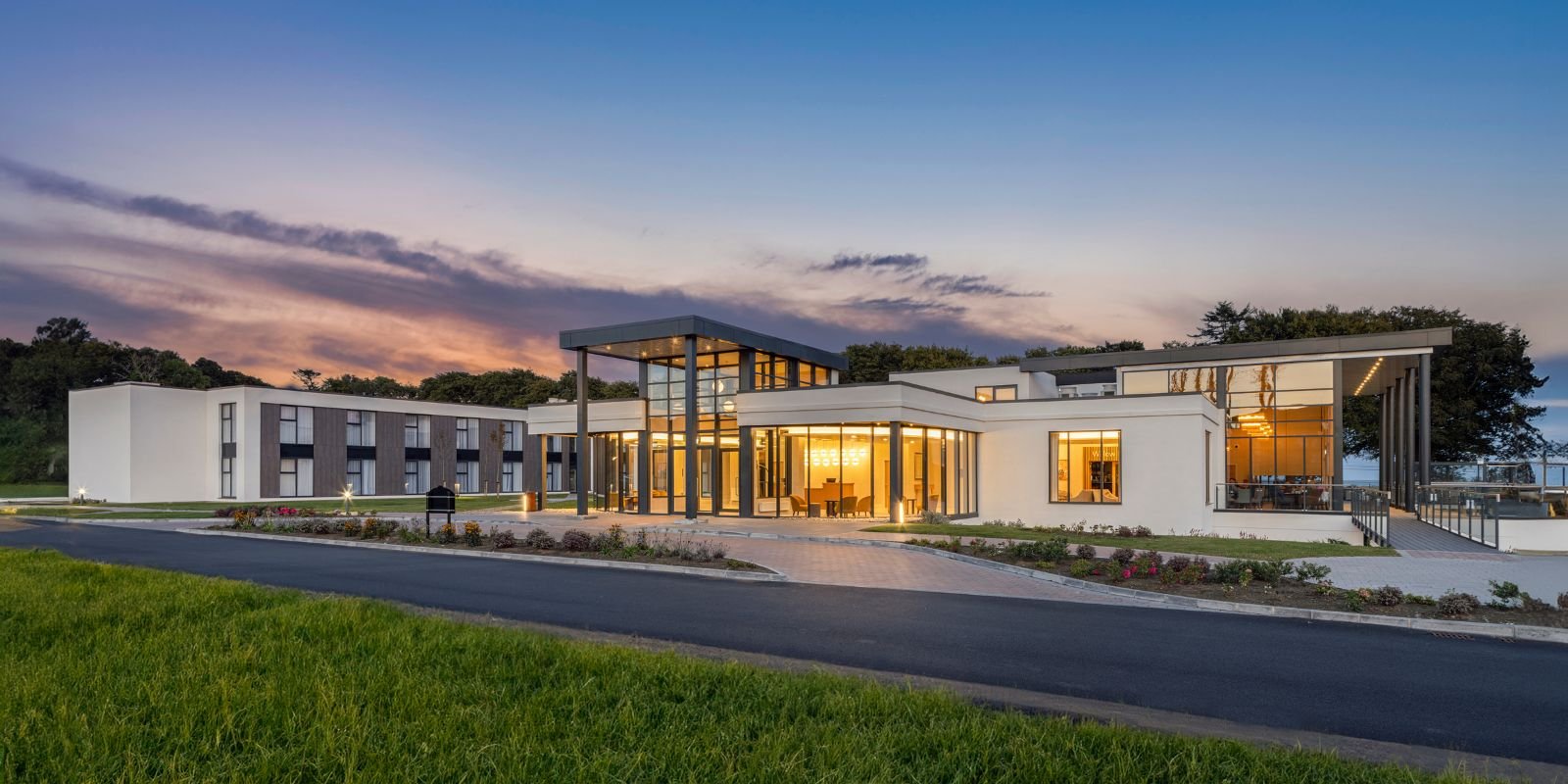 Rpr winter landing page image x Ravenport Resort