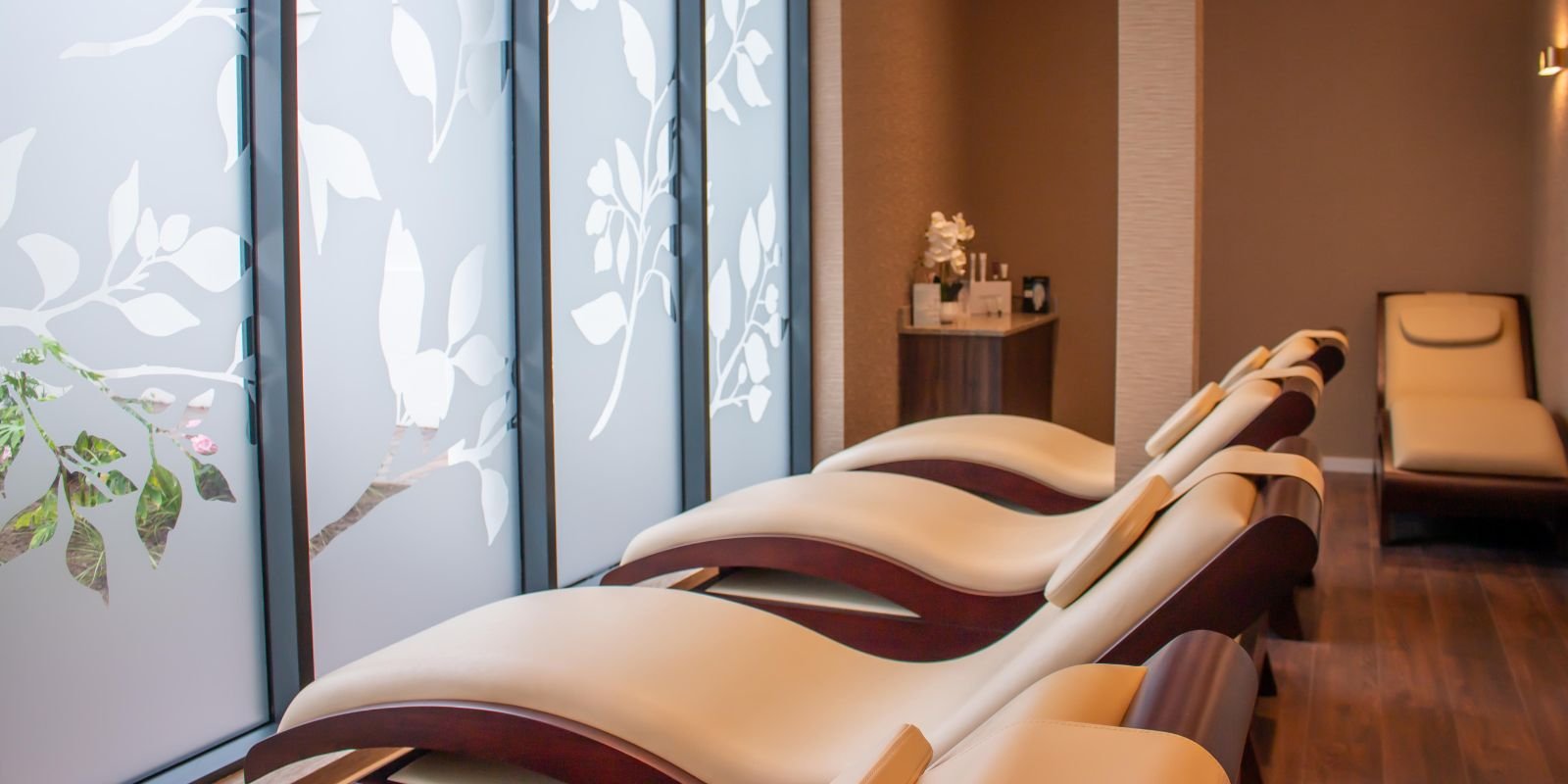 Rpr weekday wind down spa mar landing page x Ravenport Resort